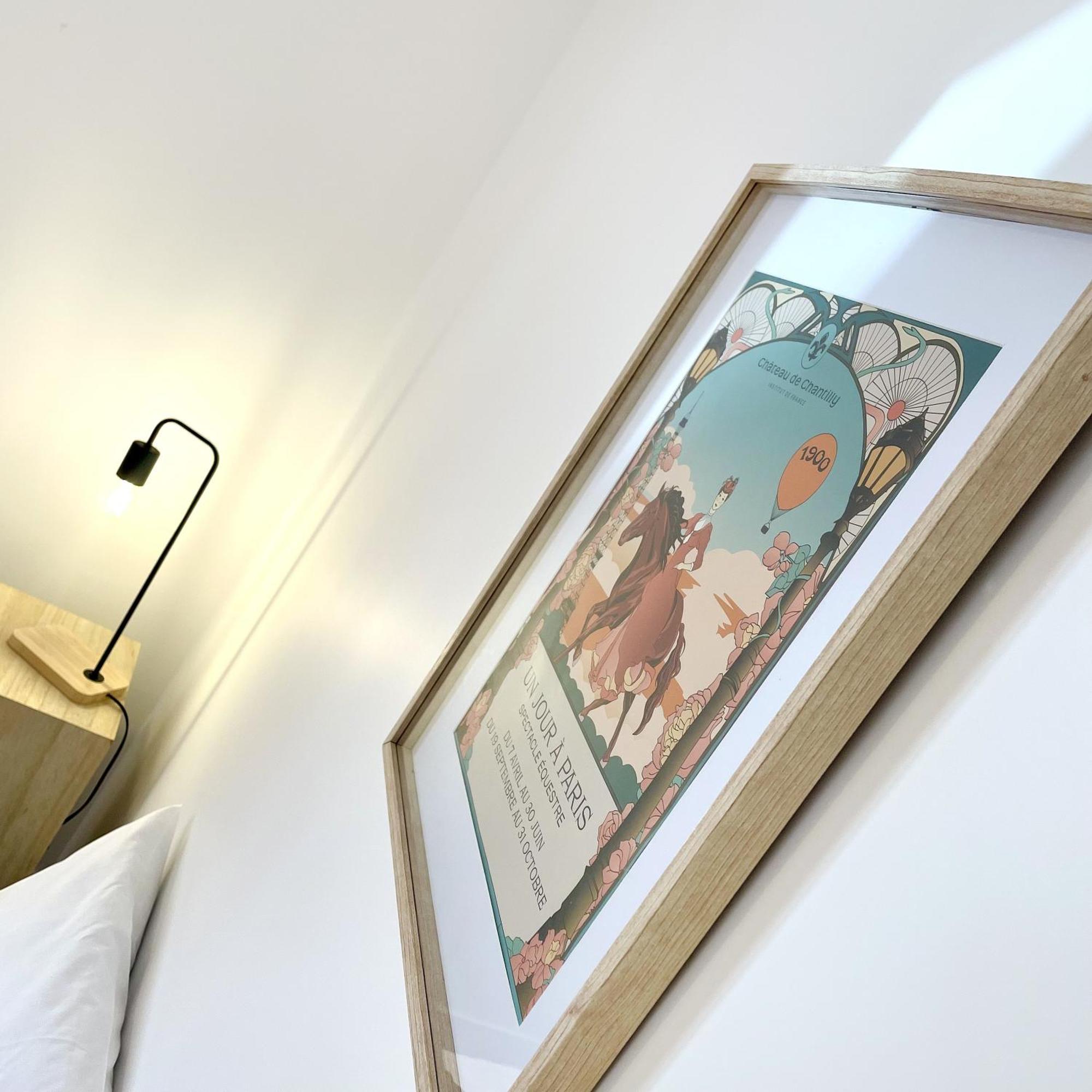 Jockey Stable By La Boite En Apartment Gouvieux